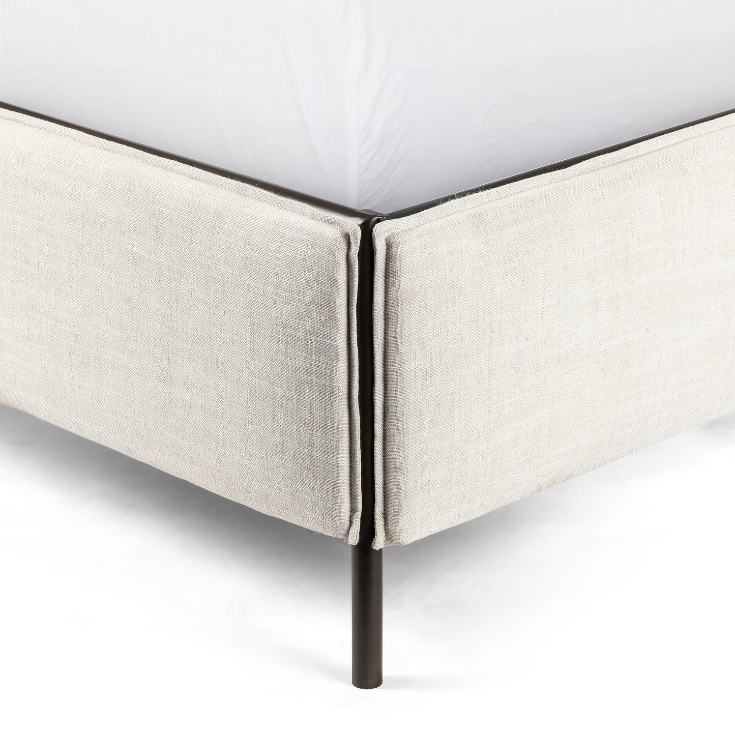 Leigh Bed-Hockney Ivory-Queen