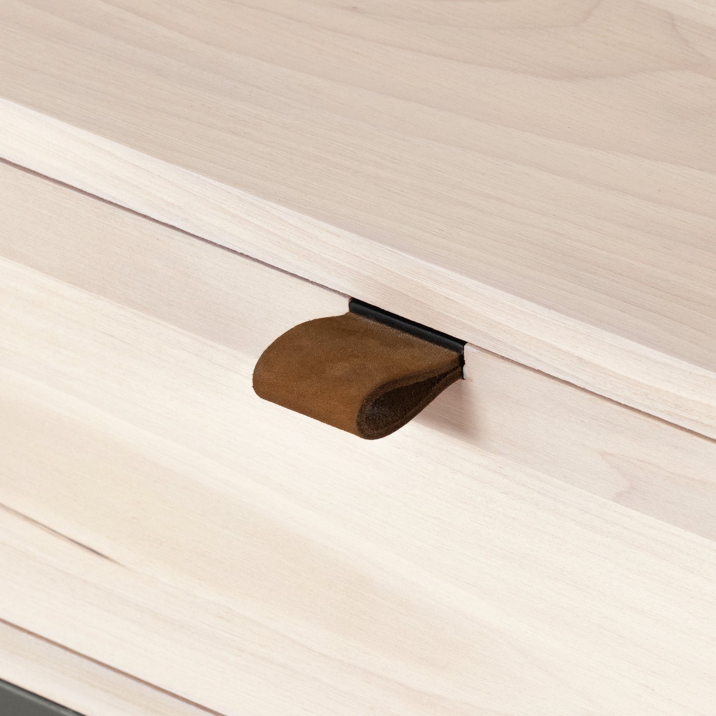 Trey Nightstand-Dove Poplar