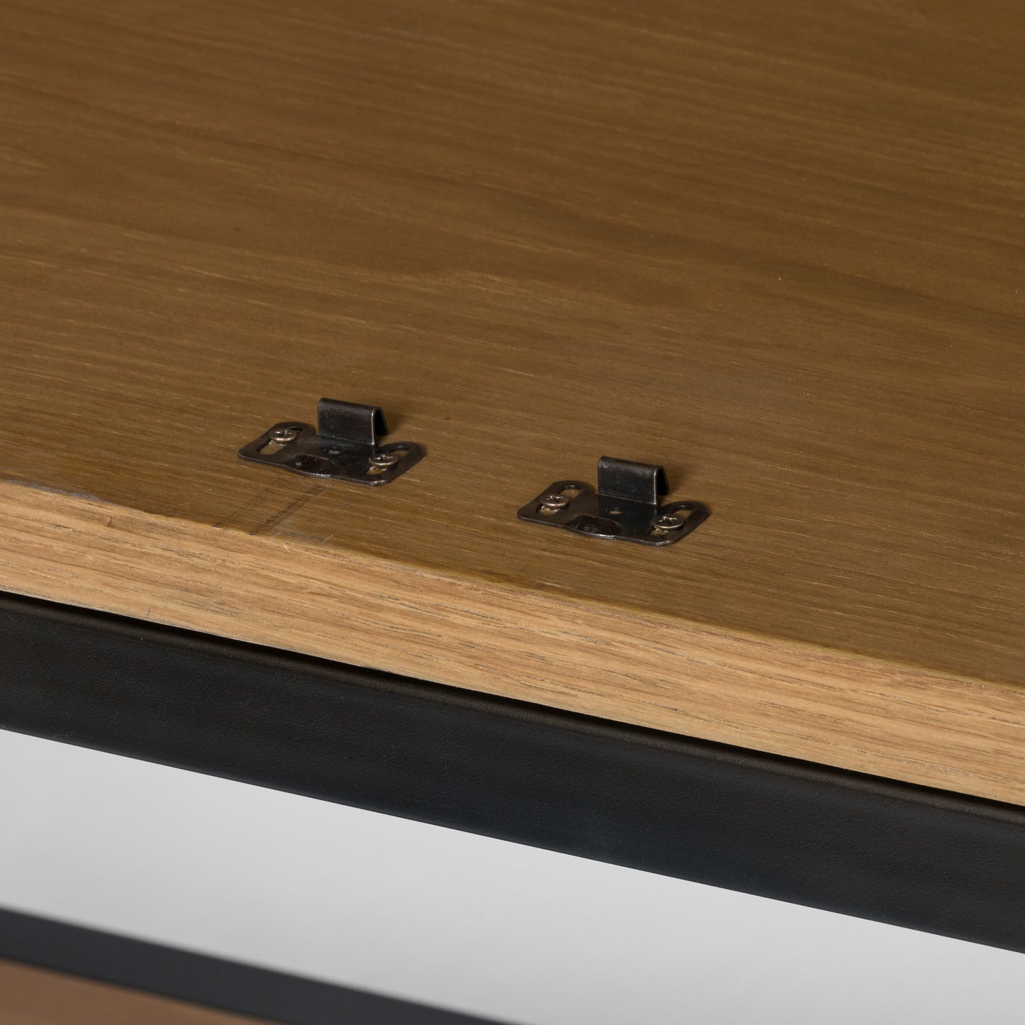 Isaak Cabinet-Smoked Drift Oak