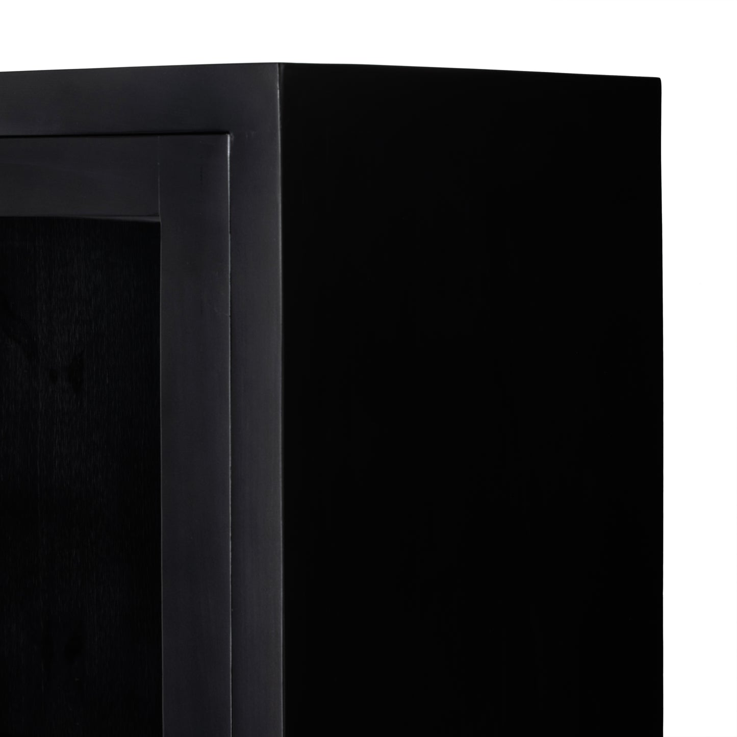 Isador Cabinet