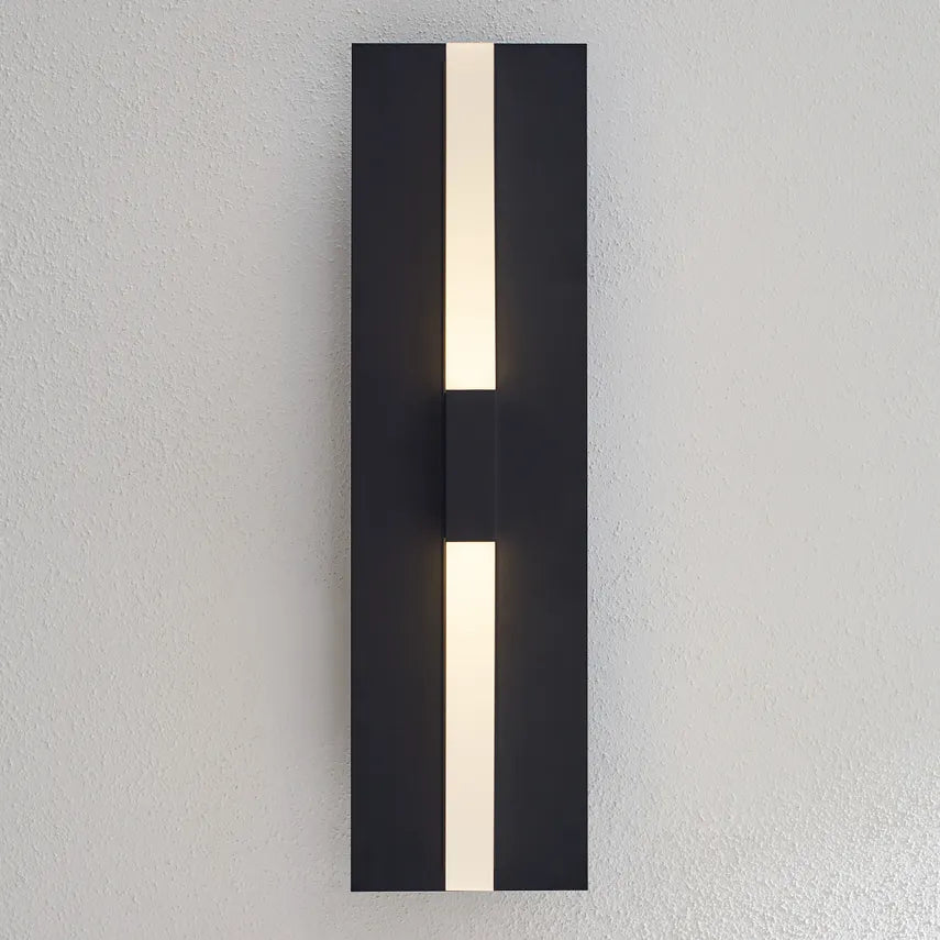 Lyft 18 Outdoor Wall Sconce