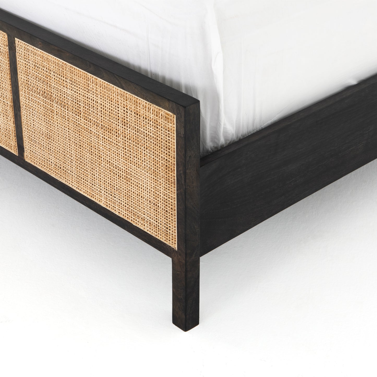 Sydney King Bed