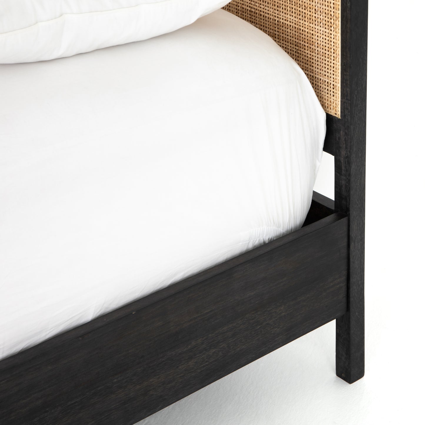Sydney King Bed