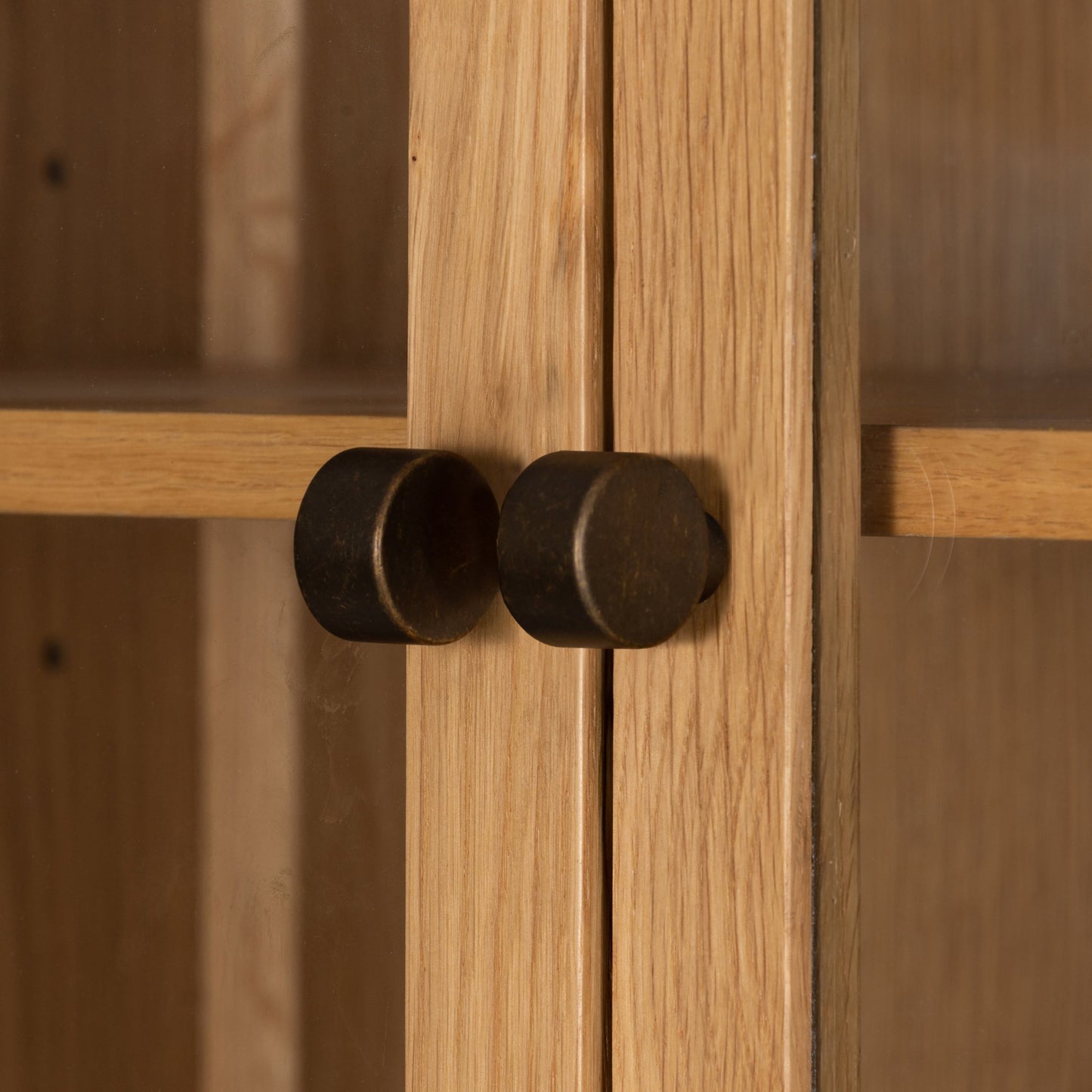 Laker Cabinet-Light Oak Veneer