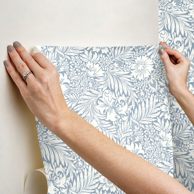 Modern Acanthus Premium Peel + Stick Wallpaper