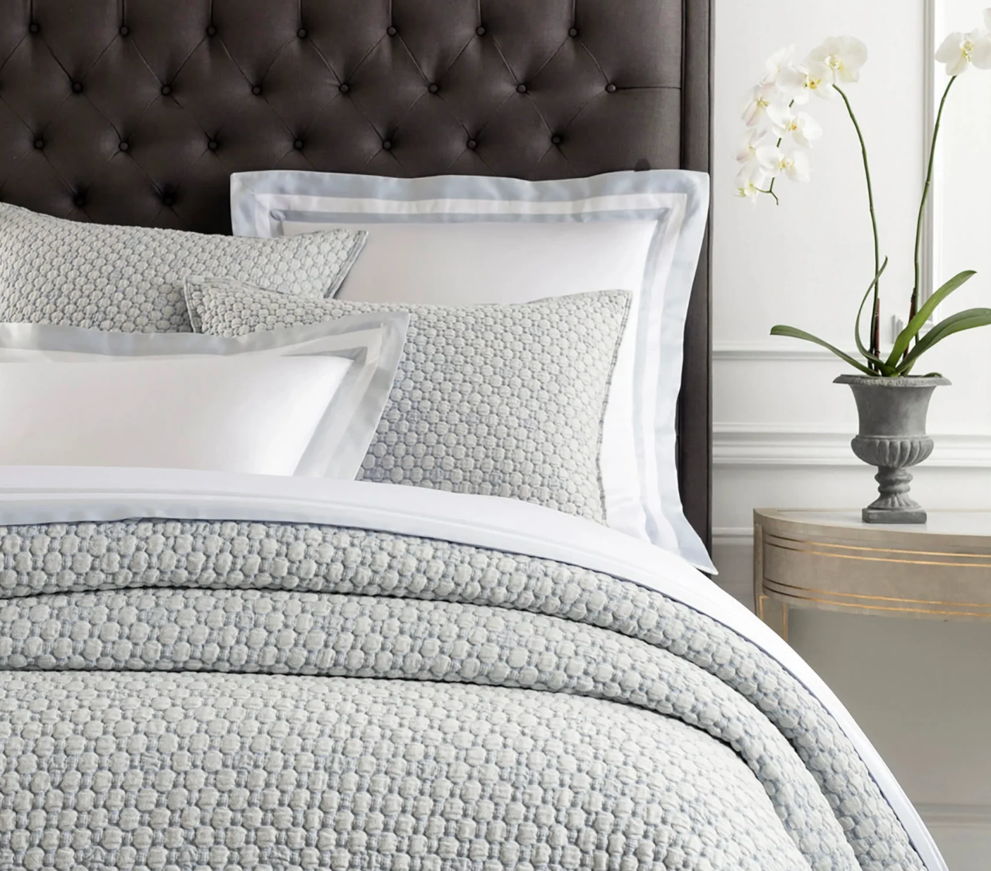 Lodi Matelasse Coverlet