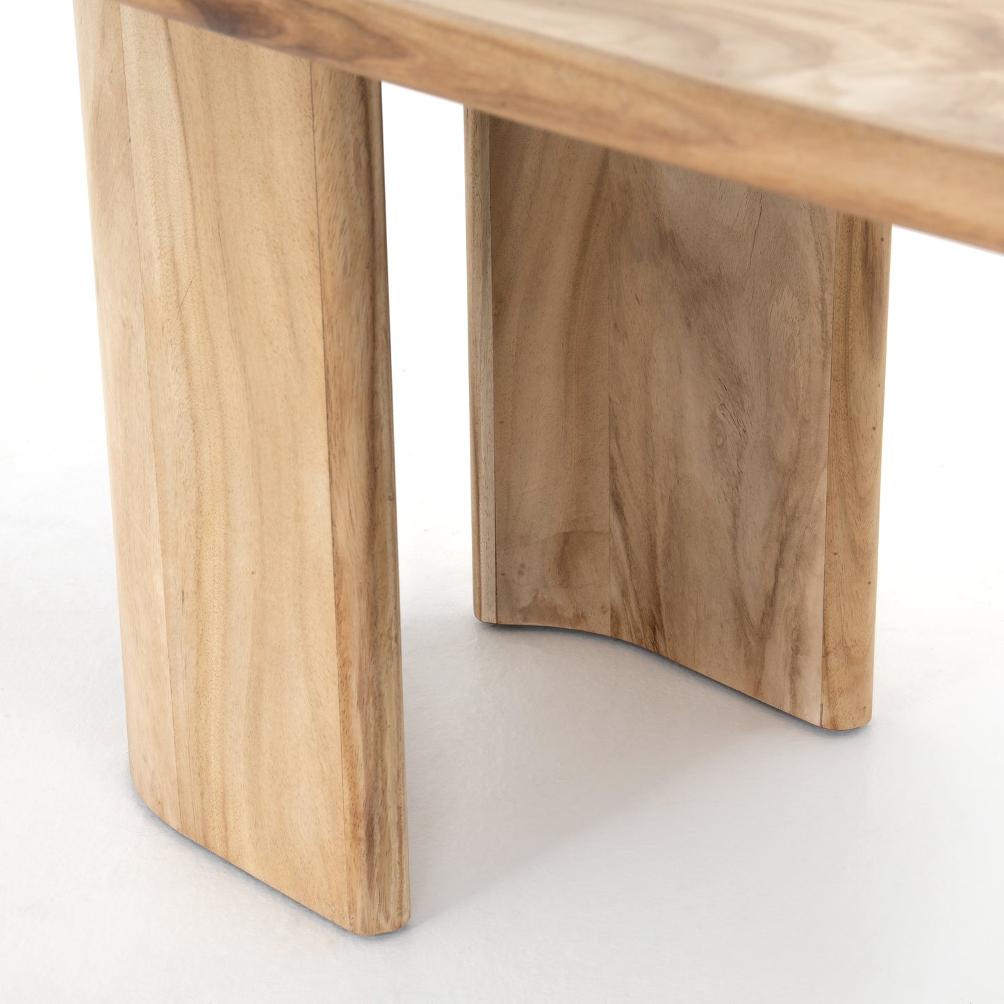 Lunas Oval Dining Table
