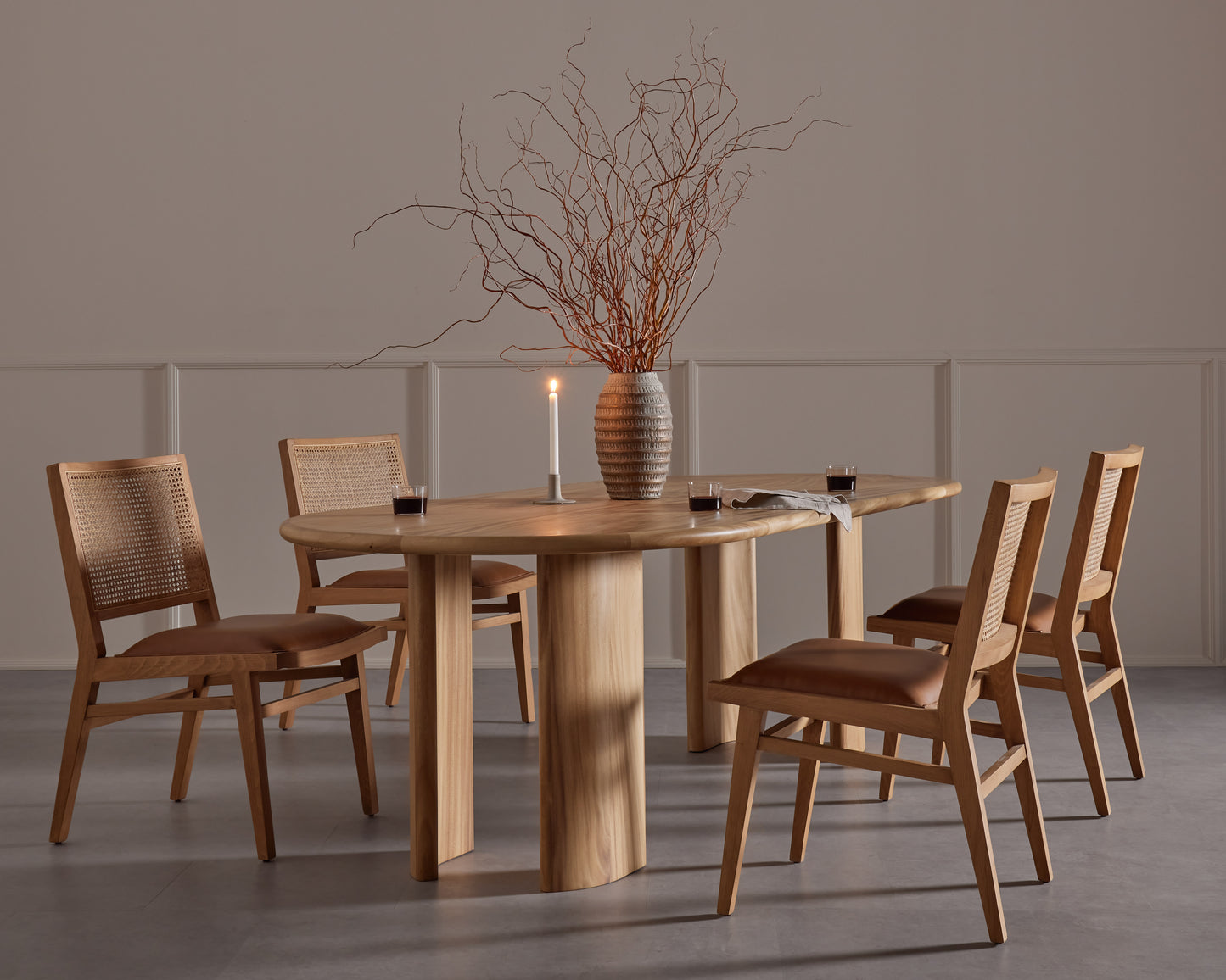 Lunas Oval Dining Table