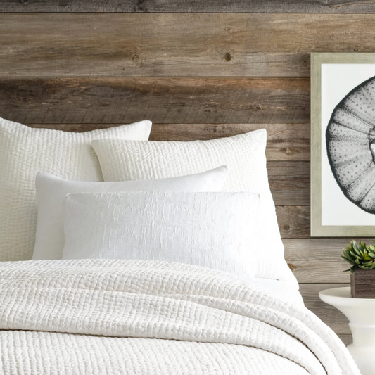 Seychelles Dove White Quilt